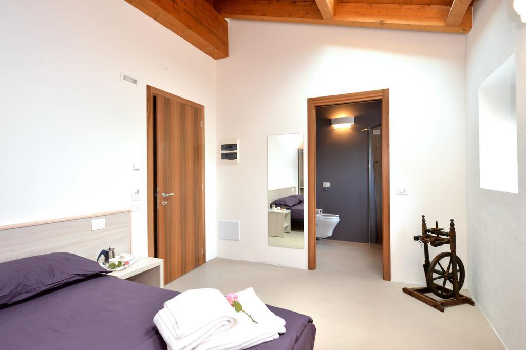 Agriturismo Tre Forti Rivoli Veronese Ruang foto