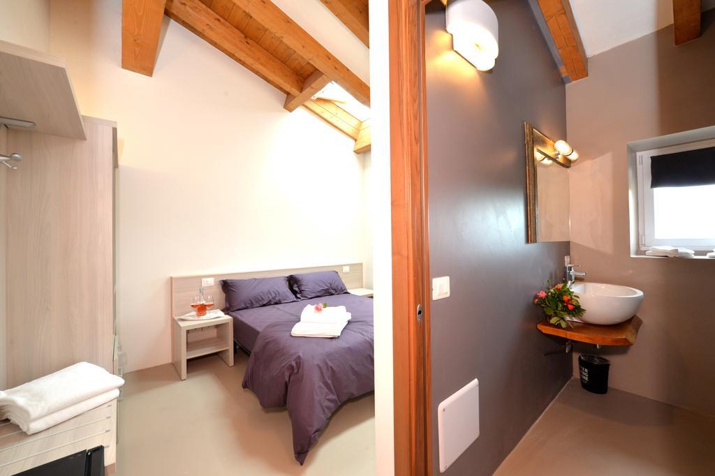 Agriturismo Tre Forti Rivoli Veronese Ruang foto